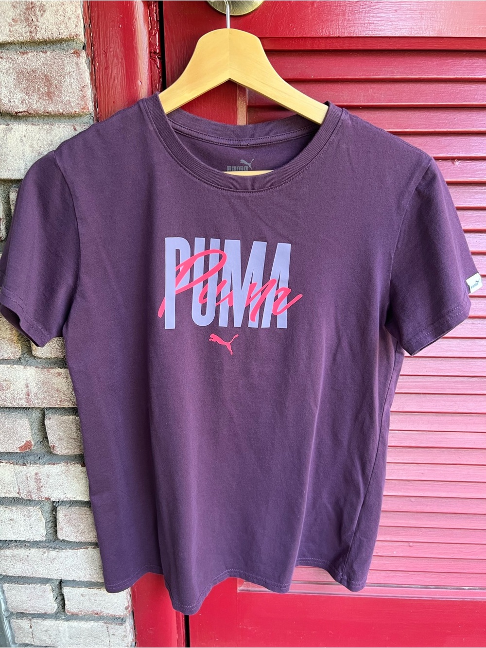 Puma Women's Logo Short Sleeve T Shirt Small